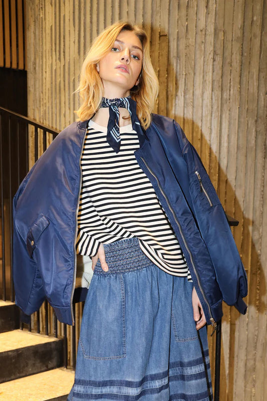 Lila Bomber Jacket – Dark Navy | Oversized bomberjack